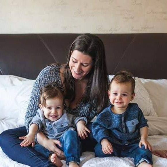 Meet your Posher, Jennifer - Picture 1 of 1